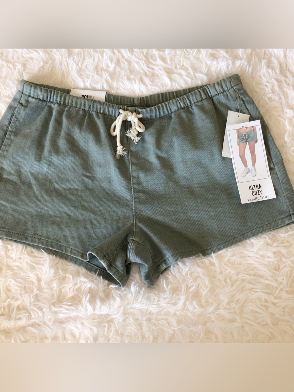 NWT Vanilla Star Denim Shorts